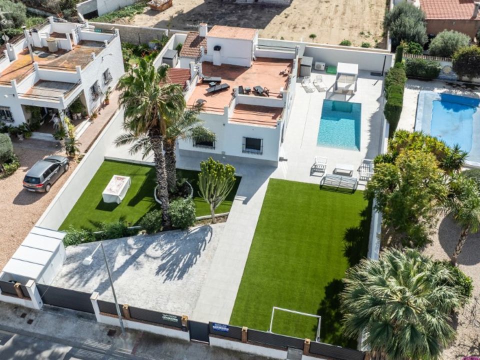 Villa i La Marina, Alicante - foto 1